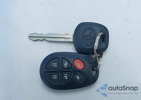 2011 Toyota Sienna Xle V6 из США, поврежденный, VIN 5TDYK3DC9BS084659